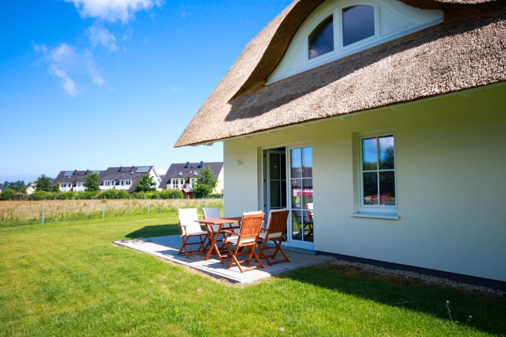 Reetdachhaeuser Boergerende Exterior foto