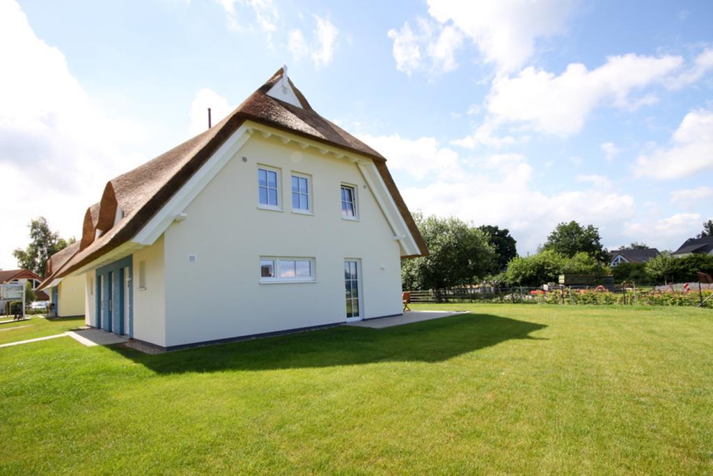 Reetdachhaeuser Boergerende Exterior foto